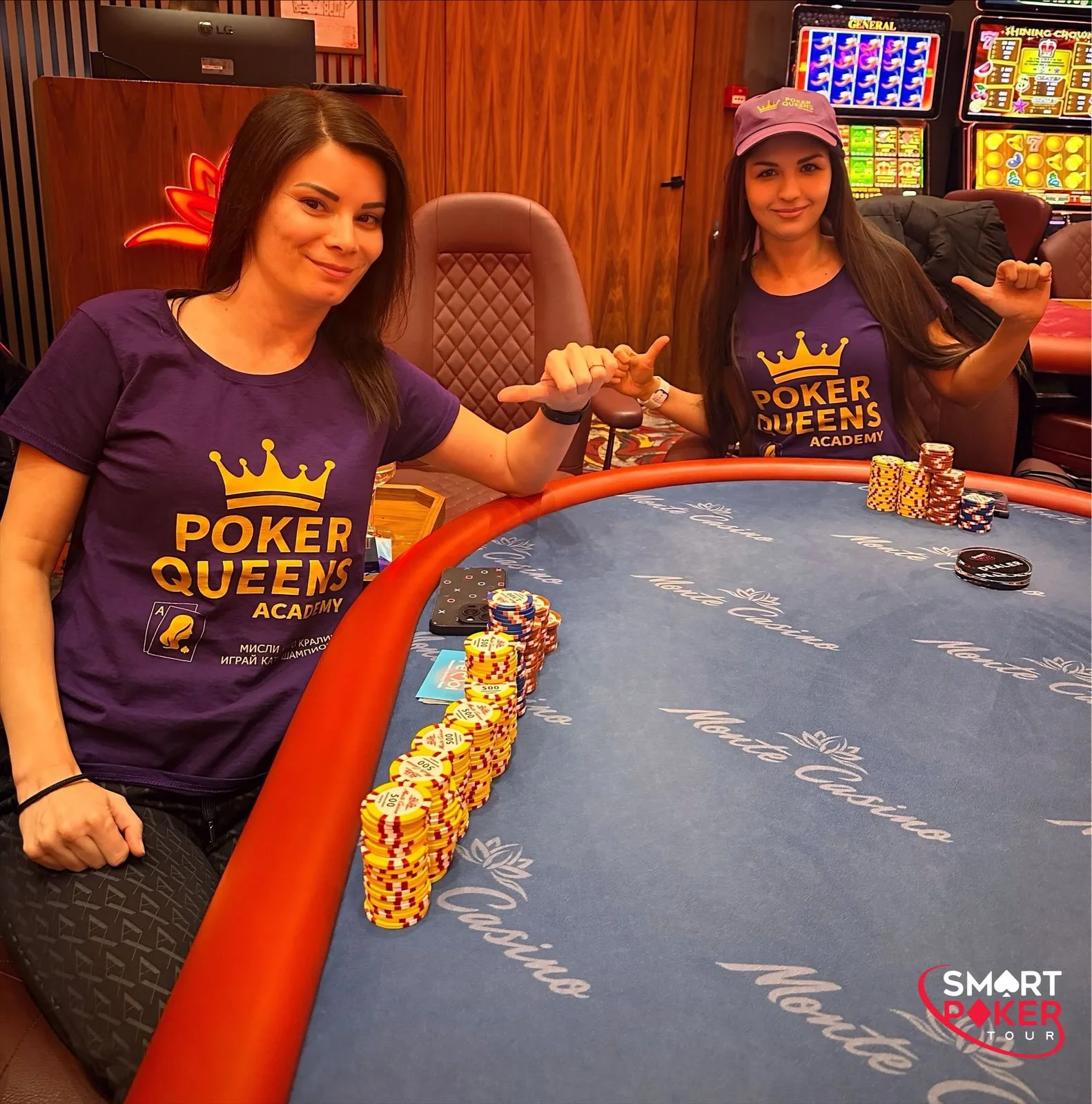 Heads-up между Жозефина и Христина